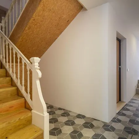 Lovely Charm House Downtown Near Metro With Ac *