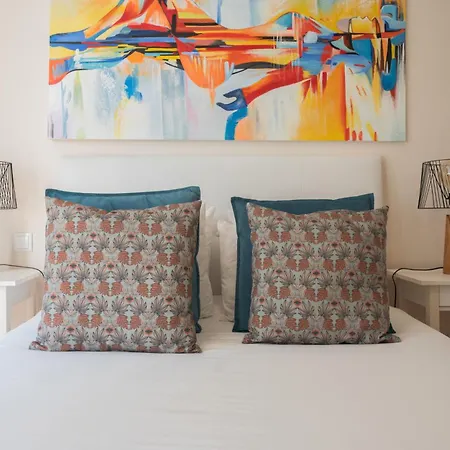 Lovely Charm House Downtown Near Metro With Ac Apartment Porto