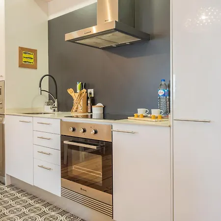 Lovely Charm House Downtown Near Metro With Ac Apartment Porto